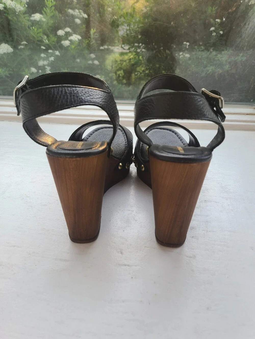 🌟Christian Di Riccio Black Studded Leather Wedge Sandals Size 8 EU 39 Italy - Picture 4 of 9